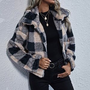 SHEIN Plaid Print ZipUp Drop Shoulder Teddy Jacket